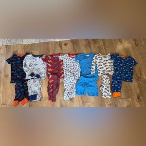 5T pajamas, mix of brands